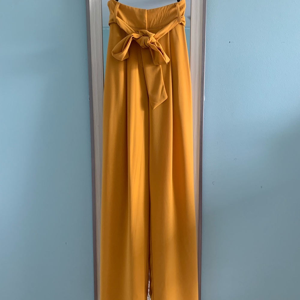 XS Yellow wide leg pants